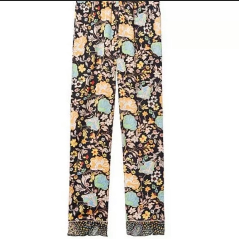 V S FLOUNCY PAJAMAS SET NWT - Picture 7 of 12